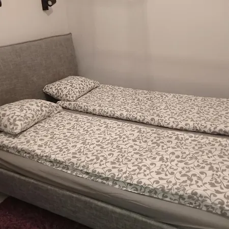 Greyblack Styles * Budapest