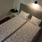 Apartment Greyblack Styles